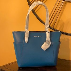 Michael Kors Tote